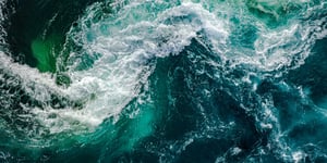 Sørg for konstant drift av marinefartøyet ditt med fremdriftssystemer fra BOS Power